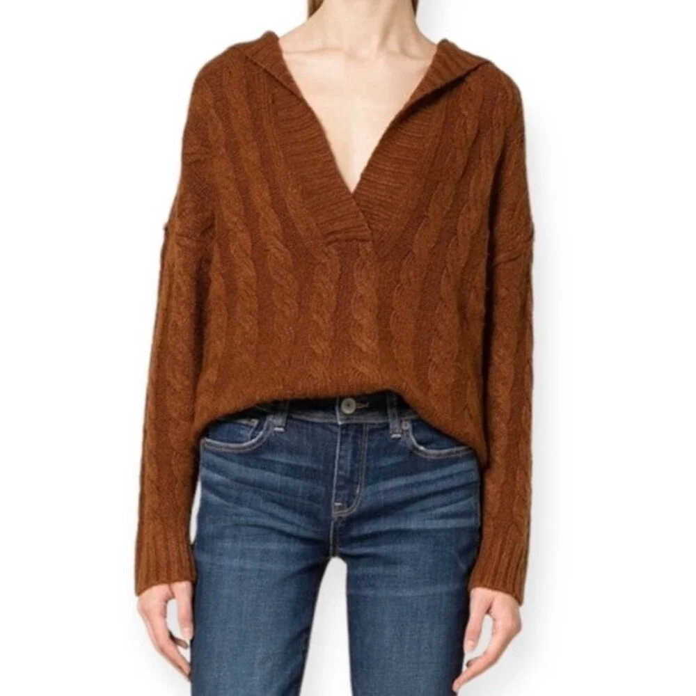 American Eagle Cable Knit Long Sleeve Pullover Hoodie